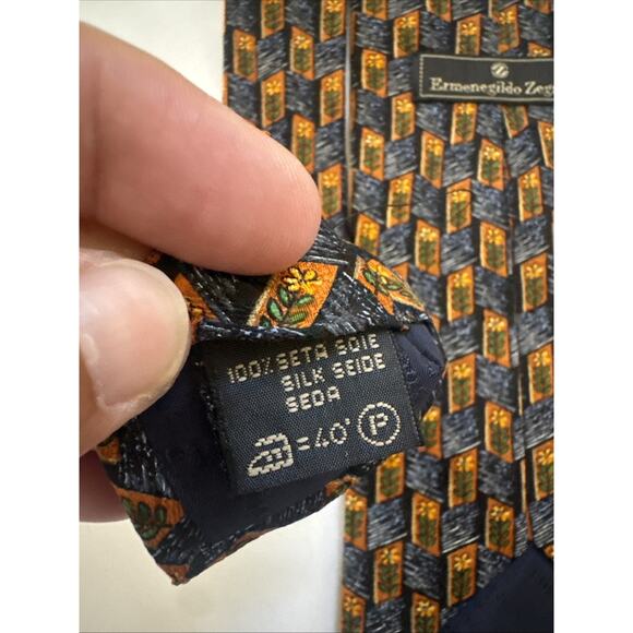 VINTAGE Ermenegildo Zegna Tie 100% Silk ITALY Made Necktie Business Formal Retro - Picture 8 of 10